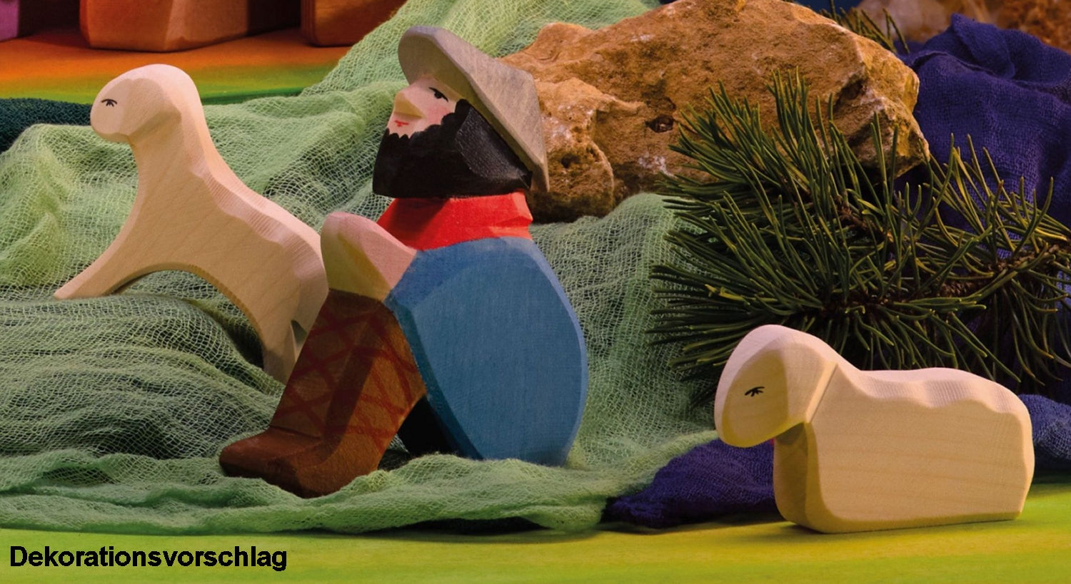 OSTHEIMER 11606 Lamm laufend Höhe 5,5cm aus Holz Familie & Bauernhof